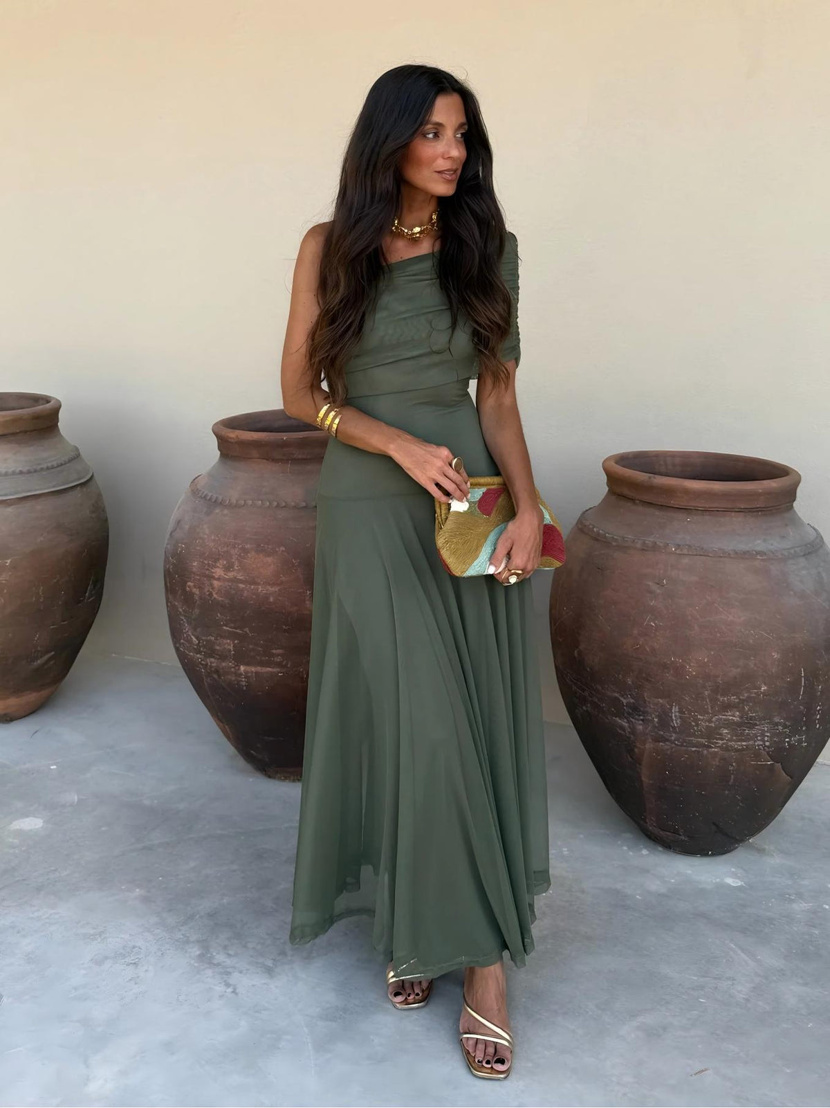 Vestido Largo Toledo de Gasa con Hombro Descubierto