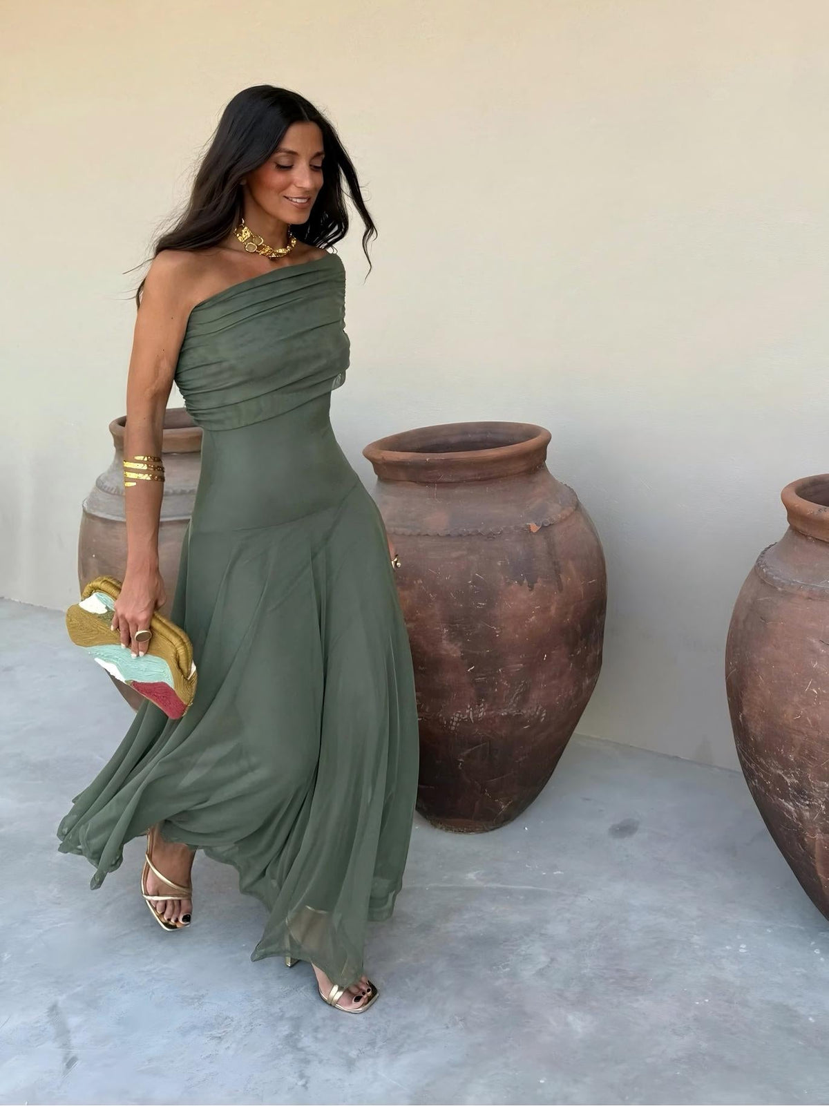 Vestido Largo Toledo de Gasa con Hombro Descubierto