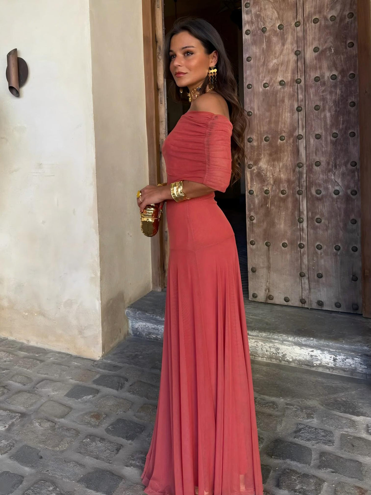 Vestido Largo Toledo de Gasa con Hombro Descubierto