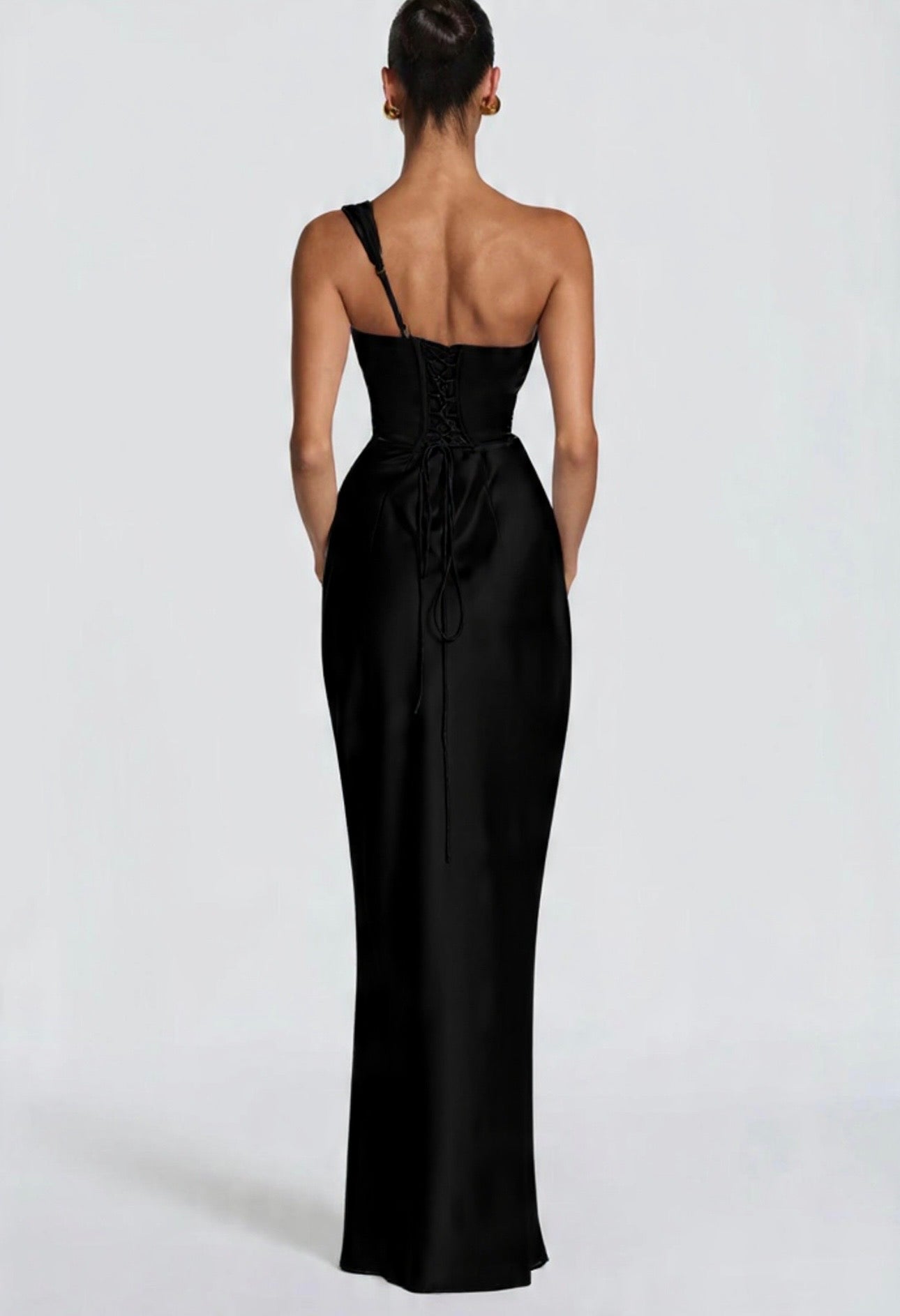 Elsa™ | Vestido Largo Monohombro en Satén con Drapeado