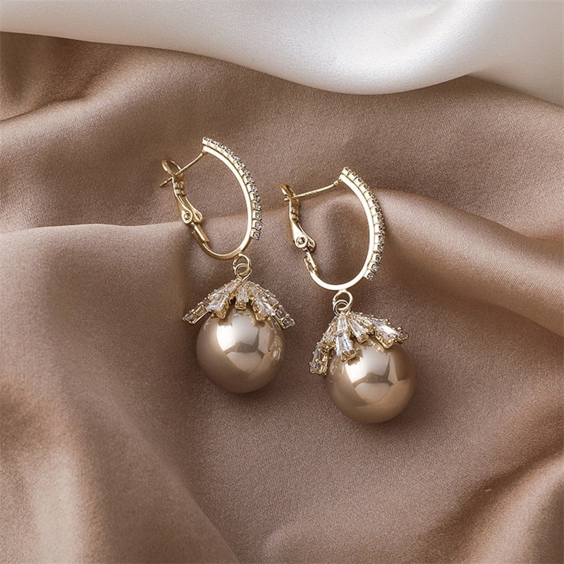 Pendientes de Perla Lucía - Elegancia Atemporal