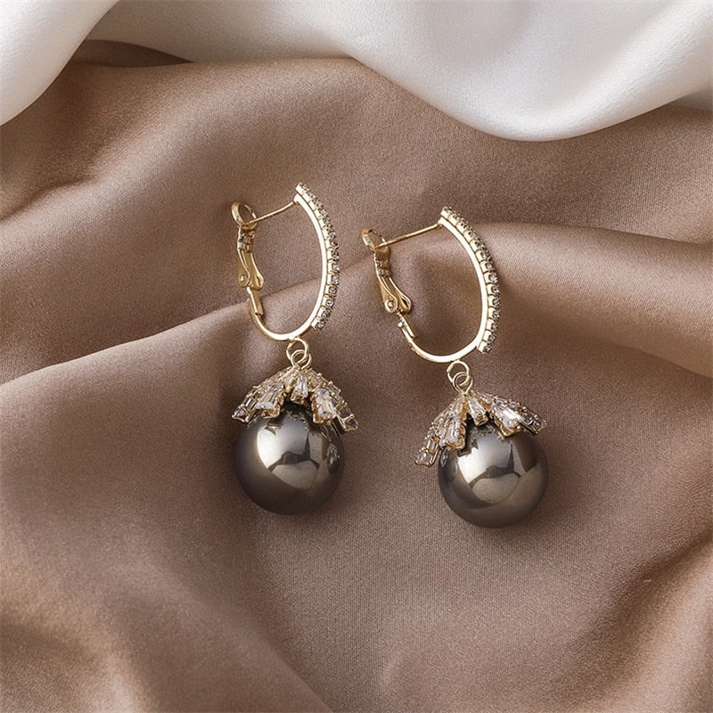 Pendientes de Perla Lucía - Elegancia Atemporal