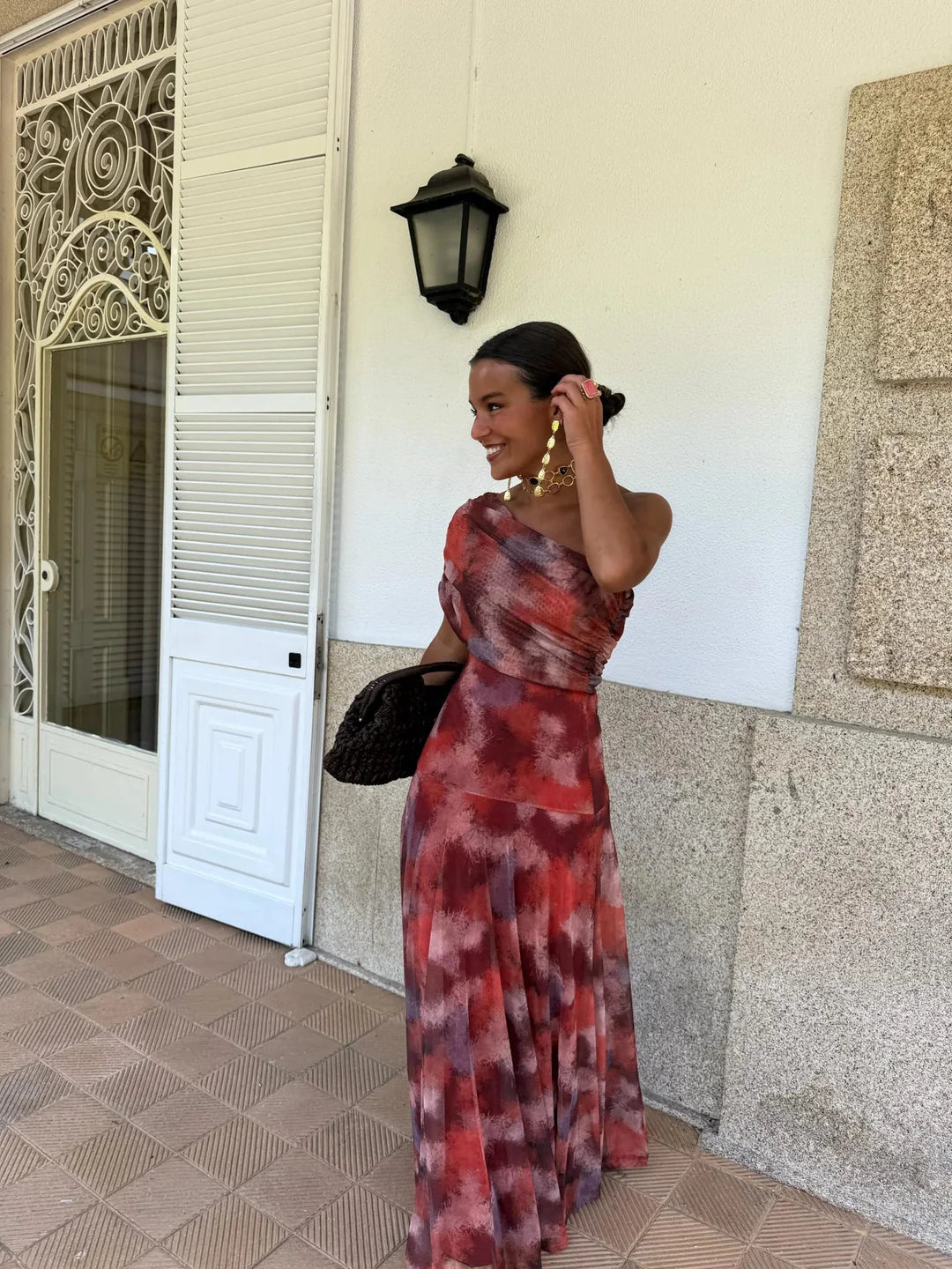 Vestido Largo Toledo de Gasa con Hombro Descubierto