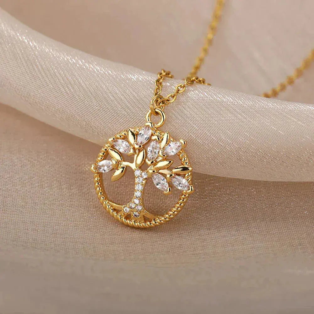 Collar Árbol de la Vida con circonitas en oro, brillo y elegancia