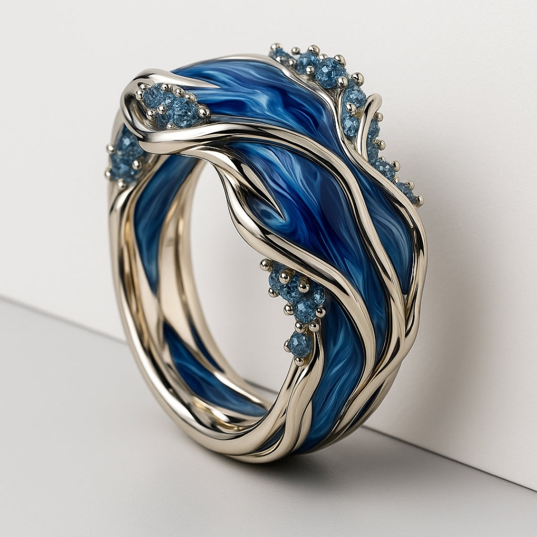 Anillo dorado vintage con diseño de olas del mar