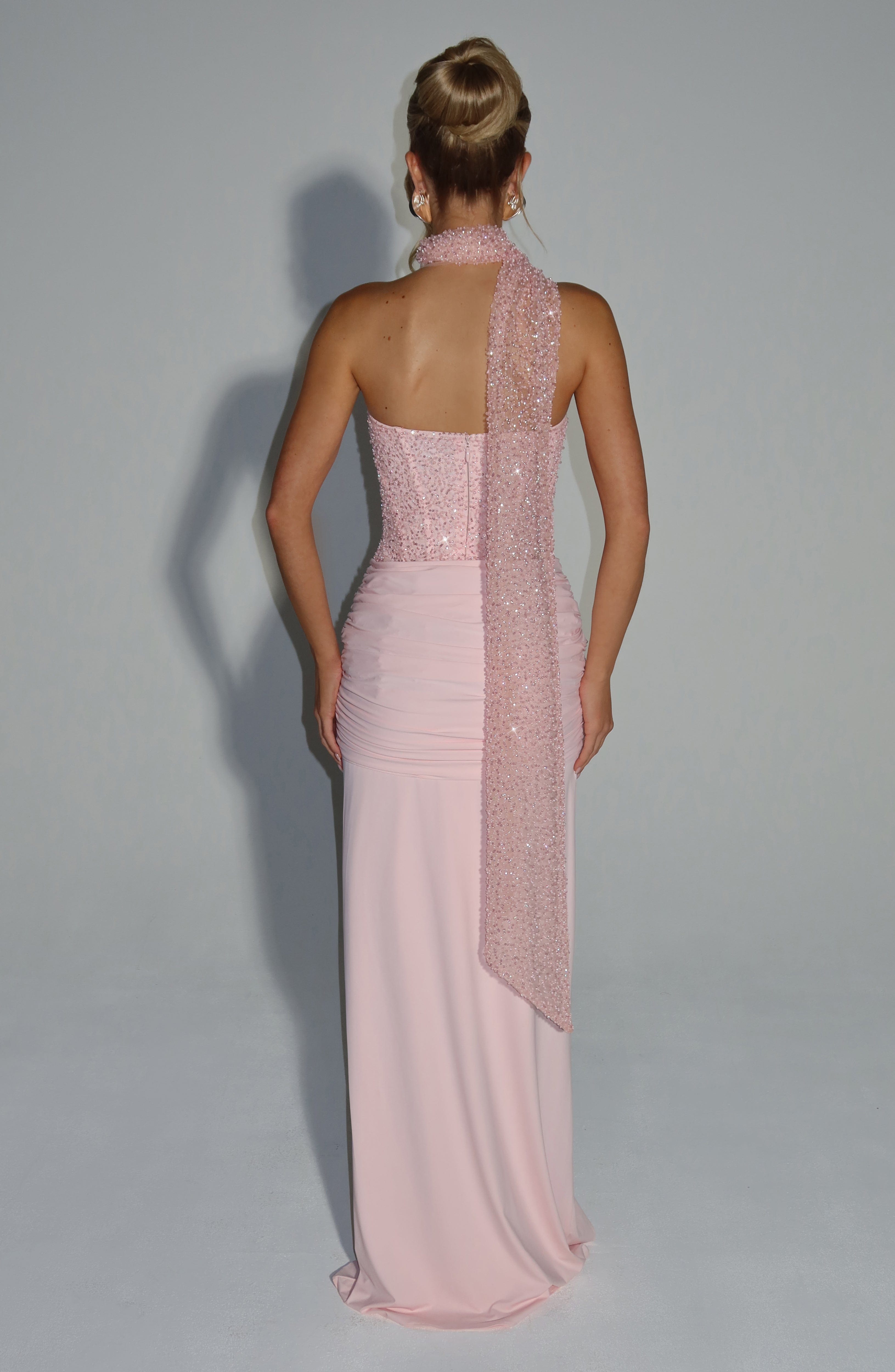 Siara | Vestido Maxi de Noche con Corpiño de Cristales