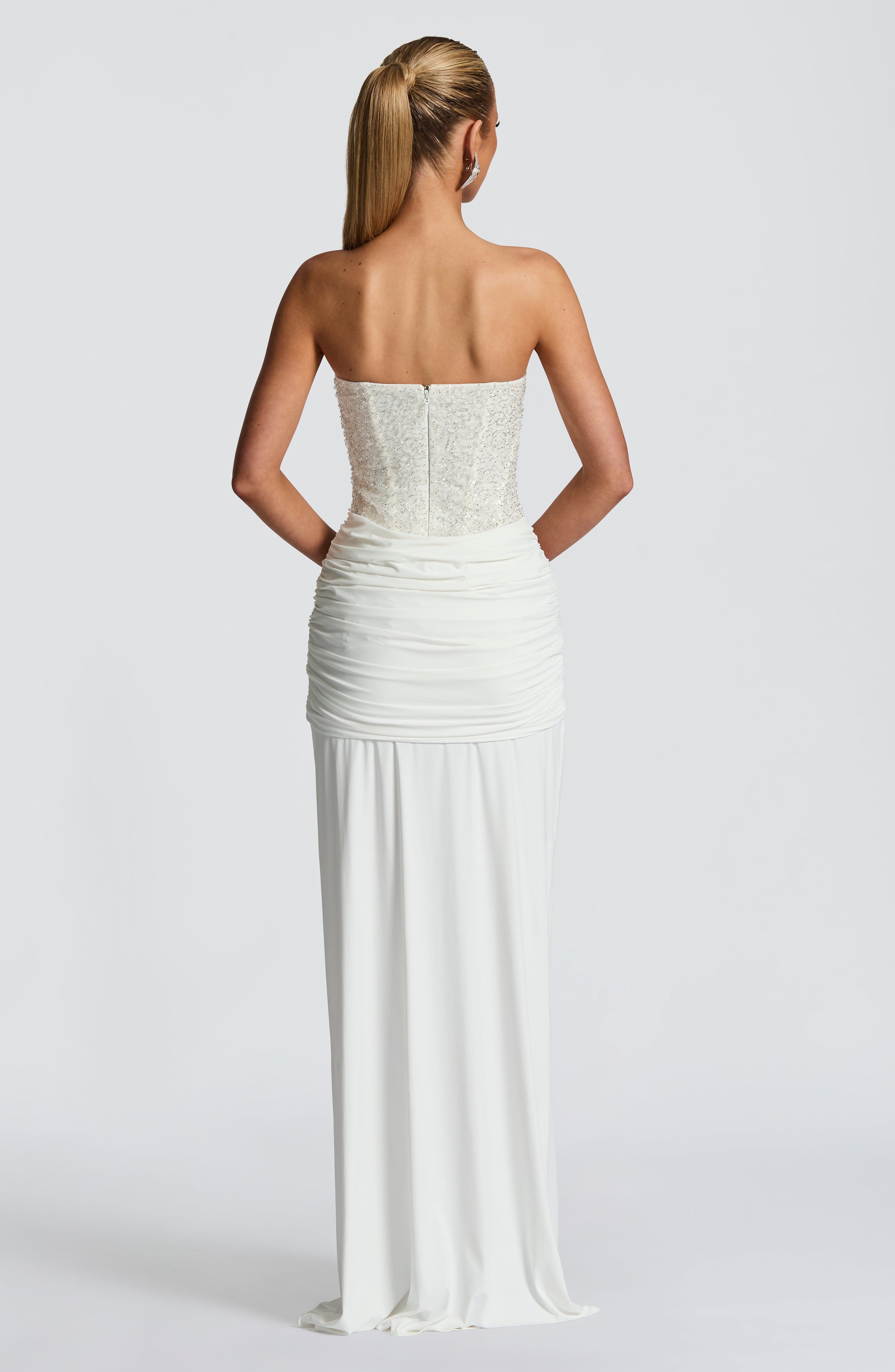 Siara | Vestido Maxi de Noche con Corpiño de Cristales