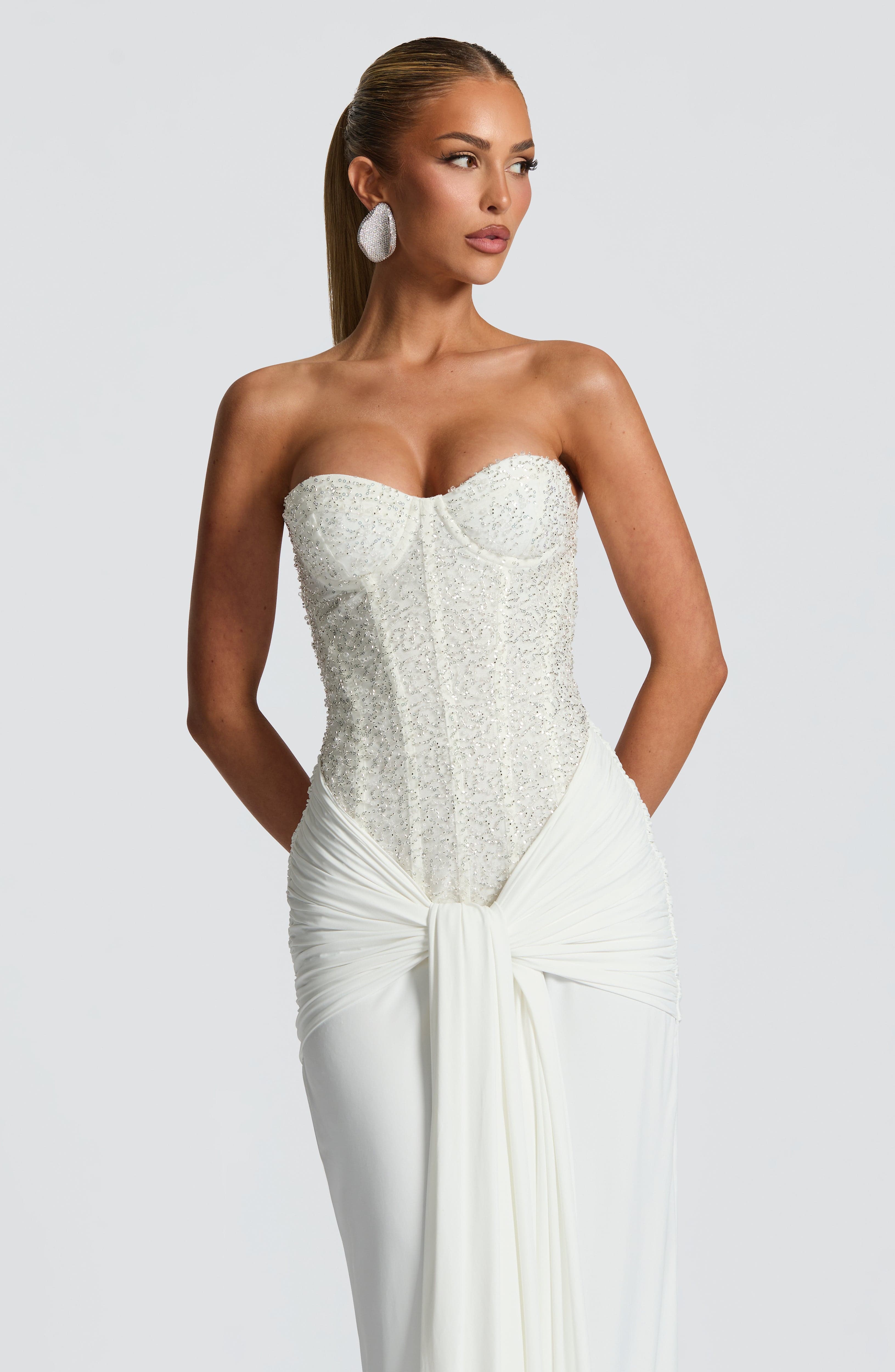 Siara | Vestido Maxi de Noche con Corpiño de Cristales