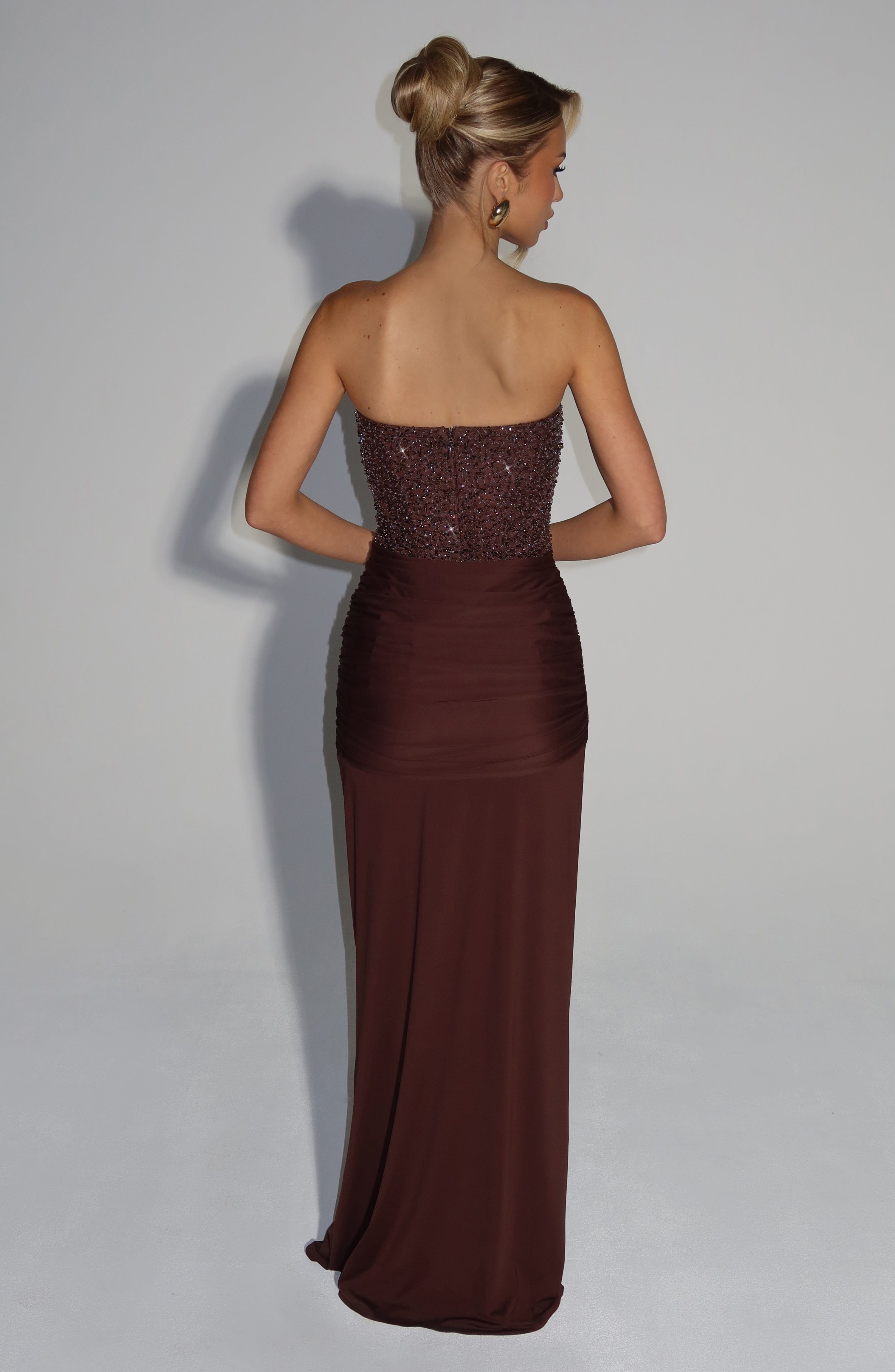 Siara | Vestido Maxi de Noche con Corpiño de Cristales