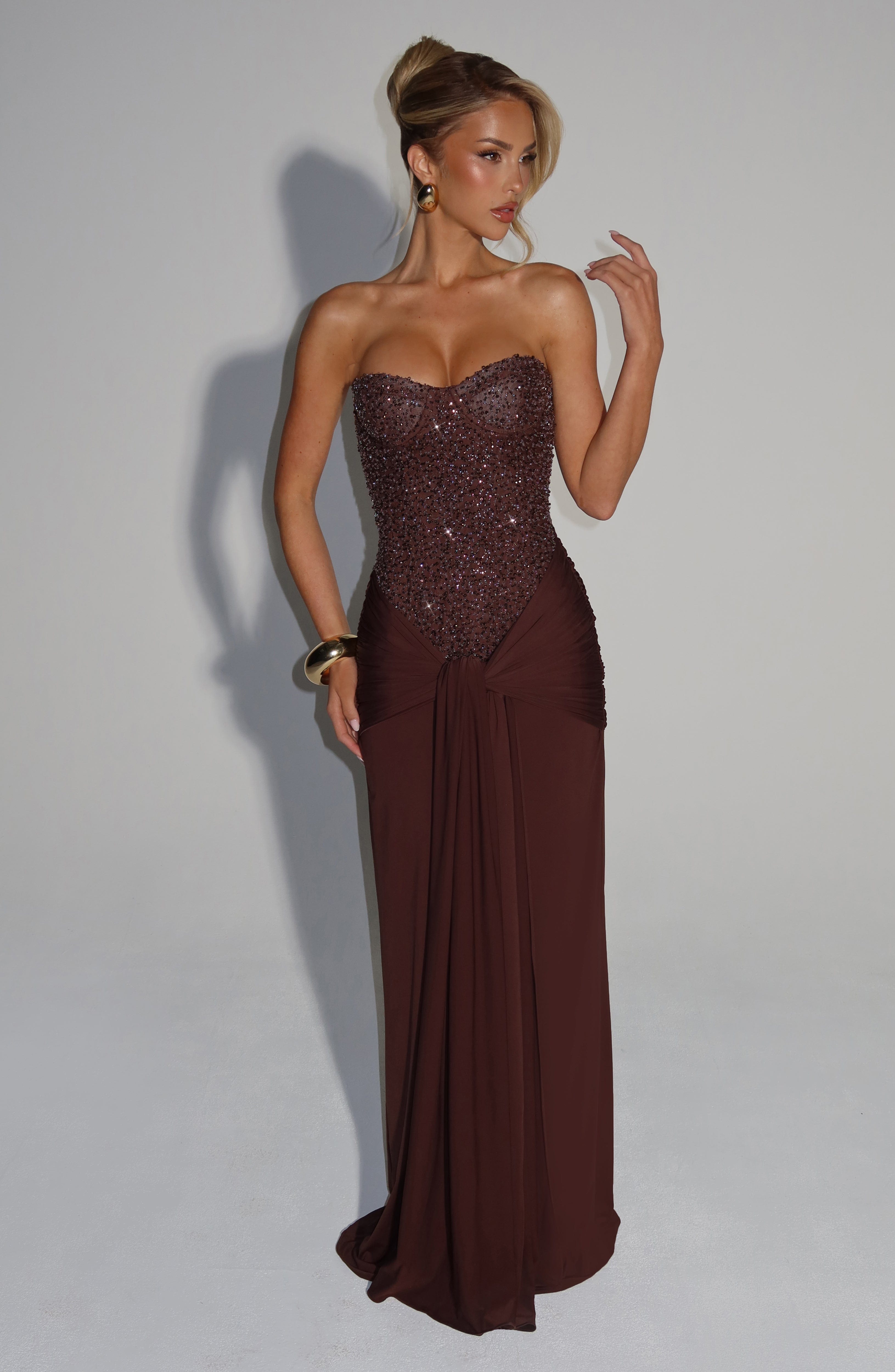 Siara | Vestido Maxi de Noche con Corpiño de Cristales