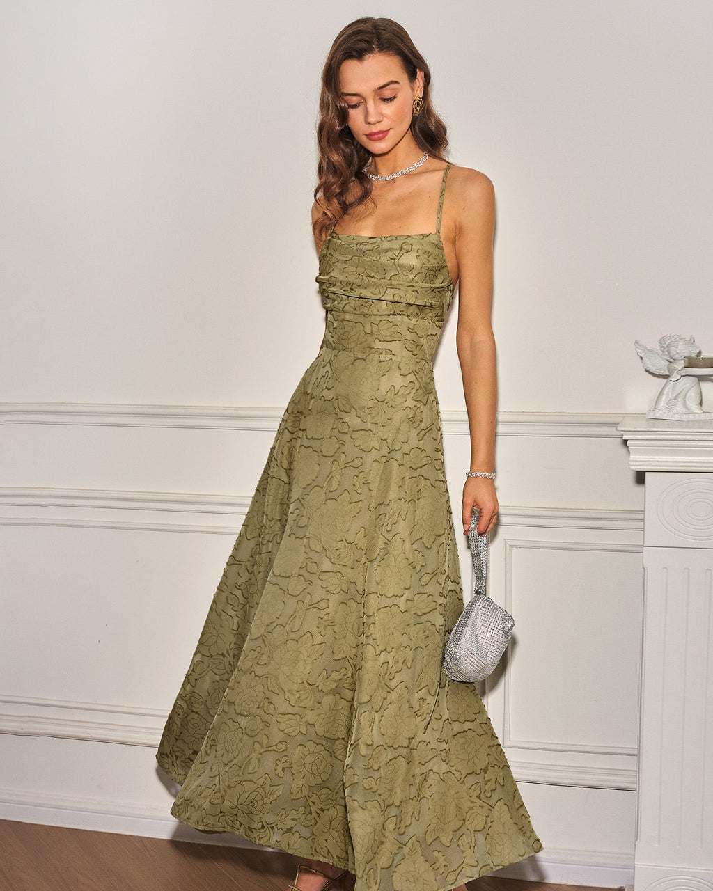Vera™ | Vestido Maxi Jacquard con Tirantes Cruzados en Verde Salvia